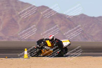 media/Dec-09-2023-SoCal Trackdays (Sat) [[76a8ac2686]]/Turn 12 Speed (140pm)/